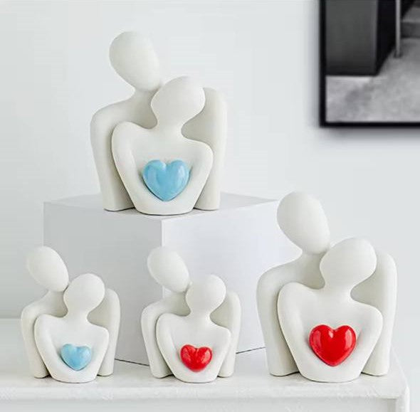 Lexxora Statue Couple