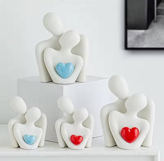 Lexxora Statue Couple